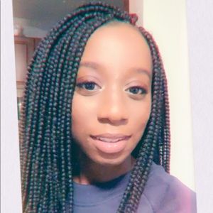 Meet your Posher, Camille